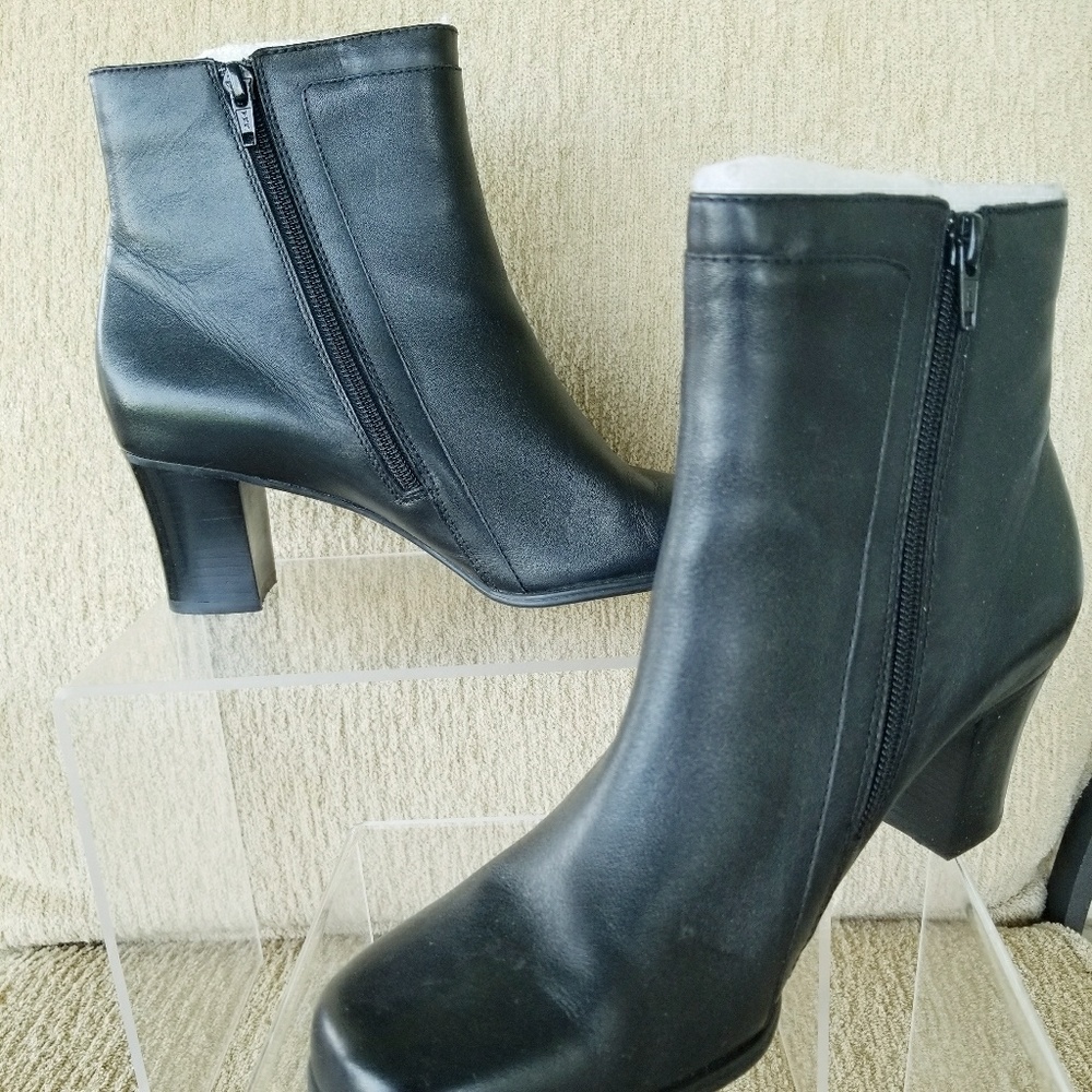 St. Johns bay boots